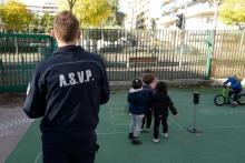 Exercice de sécurité routière organisé à l'école "Ray Gorbella" par le policier municipal installé à demeure, le 29 novembre 2019 à Nice