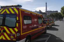 Des véhicules de pompiers à Paris en 2016