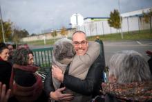 L'ex-militant anarchiste et anticapitaliste italien Vincenzo Vecchi attendu par son comité de défense à sa sortie le 15 novembre 2019 de la prison de Vézin-le-Coquet, près de Rennes