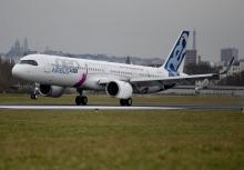 Un Airbus A321 LR neo à l'aéroport du Bourget près de Paris, le 13 février 2018