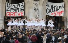 La grève historique continue samedi à l'Opéra de Paris, avec l'annulation de la représentation du Barbier de Séville, et à Radio France avec deux spectacles également annulés en raison du mouvement co