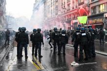 Heurts entre CRS et manifestants à Paris, le 9 janvier 2020
