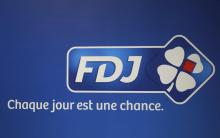 Le gouvernement envisage une ouverture du capital de la Française des jeux (FDJ) "tout en gardant le monopole", a indiqué jeudi le ministre de l'Action publique, Gérald Darmanin
