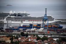 Le bateau de croisière Magnifica de la société MSC amarré au port de Marseille, après le débarquement de ses passagers, le 20 avril 2020