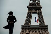 La tour Eiffel vue depuis l'esplanade du Trocadero, le 11 mai 2020 à Paris