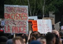 Manifestation à Lille, le 4 juin 2020, en solidarité avec le mouvement "Black lives matter", après la mort de George Floyd, asphyxié par un policier à Minneapolis (Etats-Unis).