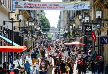 Une artère marchande de Bordeaux où le port du masque est obligatoire, le 15 août 2020