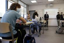 Une classe de Boulogne-Billancourt reçoit la visite du ministre de l'Education Jean-Michel Blanquer, en juin 2020