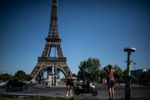La tour Eiffel, un emblème du tourisme à Paris 