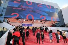 Arrivée des invités au Palais des festivals, le 27 octobre 2020 à Cannes