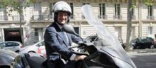 François Hollande en scooter
