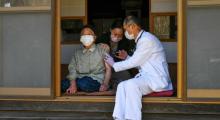 Vaccination à Kitaaki près de Nagano. 