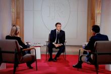 Emmanuel Macron à l'Elysée lors d'une interview télévisée diffusée sur TF1 le 21 juillet 2020