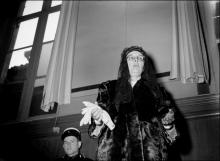 Marie Besnard dans le box des accusés lors de son procès pour empoisonnements, le 21 février 1952 à Bordeaux