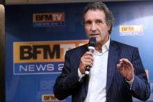 Le journaliste de télévision français Jean-Jacques Bourdin le 17 juin 2021 dans les locaux de BFM à Paris