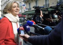 Valérie Pécresse, candidate LR à la présidentielle, arrive pour une rencontre avec l'ancien président Nicolas Sarkozy, le 11 février 2022 à Paris