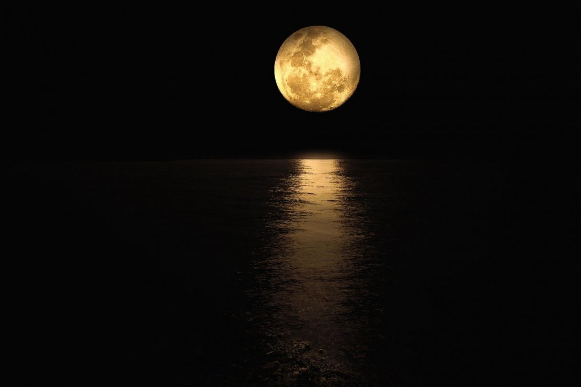 La pleine lune influence-t-elle votre sommeil?