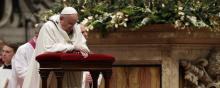 Le pape François donne la traditionnelle messe de Noël mercredi 24 décembre.