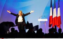 Marine Le Pen buste