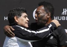 Maradona et Pelé.