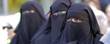Des femmes portant le niqab.