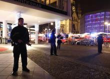 Attenta camion Berlin marché de Noël pompiers Allemagne police morts