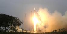 Lancement de satellites Galileo par une fusée Soyouz en Guyane.