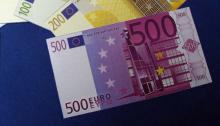 Des billets de banques en euro.