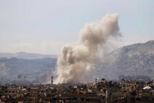 Des forces aériennes syriennes frappent la zone contrôlée par les rebelles de Qabun, à l'est de la c