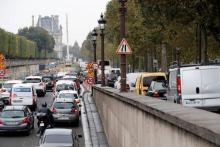 Embouteillages sur le Quai des Tuileries à Paris, où les voies sur berges ont été fermées à la circu