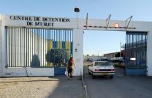 L'entrée du centre de détention de Muret, le 18 mai 2011