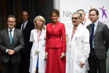 La First Lady Melania Trump visite l'hôpital pour enfants Necker à Paris le 13 juillet 2017