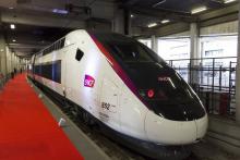Une rame de TGV Océane, de la SNCF, à la gare Montparnasse à Paris, le 14 septembre 2016