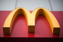 McDonald's accélère sa montée en gamme en proposant dans ses 1.400 restaurants français des couverts