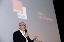 Le patron d'Orange, Stéphane Richard, en conférence de presse le 11 juillet 2017 à Paris