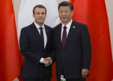 Les présidents français Emmanuel Macron (g) et chinois Xi Jinping, le 8 juillet 2017à Hambourg, lors