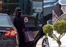 Les Saoudiennes sont autorisées à conduire, selon un décrêt royal