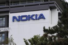 "Il n'est pas question" que Nokia revienne "sur la parole donnée", a affirmé le ministre de l'Économ
