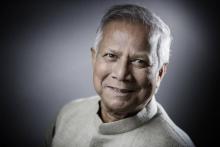 Le prix Nobel de la paix, Muhammad Yunus, à Paris, le 6 novembre 2017
