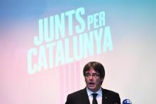 Le président destitué de la Catalogne, Carles Puigdemont, annonce sa candidature aux élections régio
