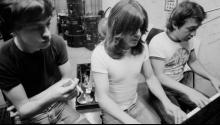AC/DC, Frères, Angus Young, Malcom Young, George Young, Mort