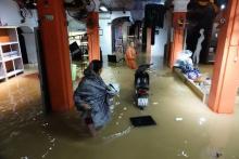 Une habitation inondée dans la ville touristique vietnamienne de Hoi An, le 5 novembre 2017 après un