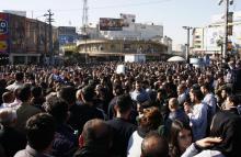 Des manifestants protestent contre la corruption et demandent la démission du gouvernement du Kurdis