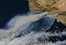 Les incendies autour de Los Angeles, en Californie, photographiés depuis l'espace le 5 décembre 2017