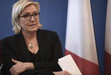 Marine Le Pen lors d'une conférence de presse à Nanterre, le 8 décembre 2017