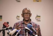 Le secrétaire général de l'ANC, le parti au pouvoir en Afrique du Sud, Ace Magashule, s'adresse à la presse le 22 janvier 2018 à Johannesburg