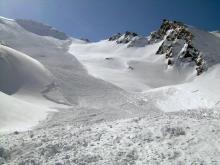 Les avalanches provoquent une trentaine de décès par an en France, la randonnée et le hors-piste se 