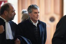 L'ancien ministre du Budget Jérôme Cahuzac, arrive au tribunal pour assister à son procès, à Paris, le 12 février 2018