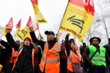 Des cheminots CGT manifestant contre la réforme de la SNCF le 9 avril 2018 à Paris