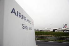 Pour Air France, l'augmentation réclamée "n'est pas possible" car elle "remettrait en cause les efforts" passés et empêcherait "de préparer l'avenir, c'est-à-dire d'acheter des avions, créer des emplo